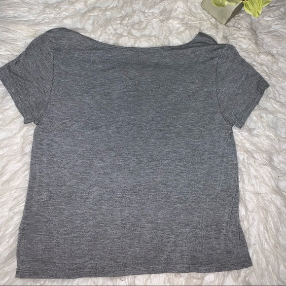 graphic top - Picture 2 of 3